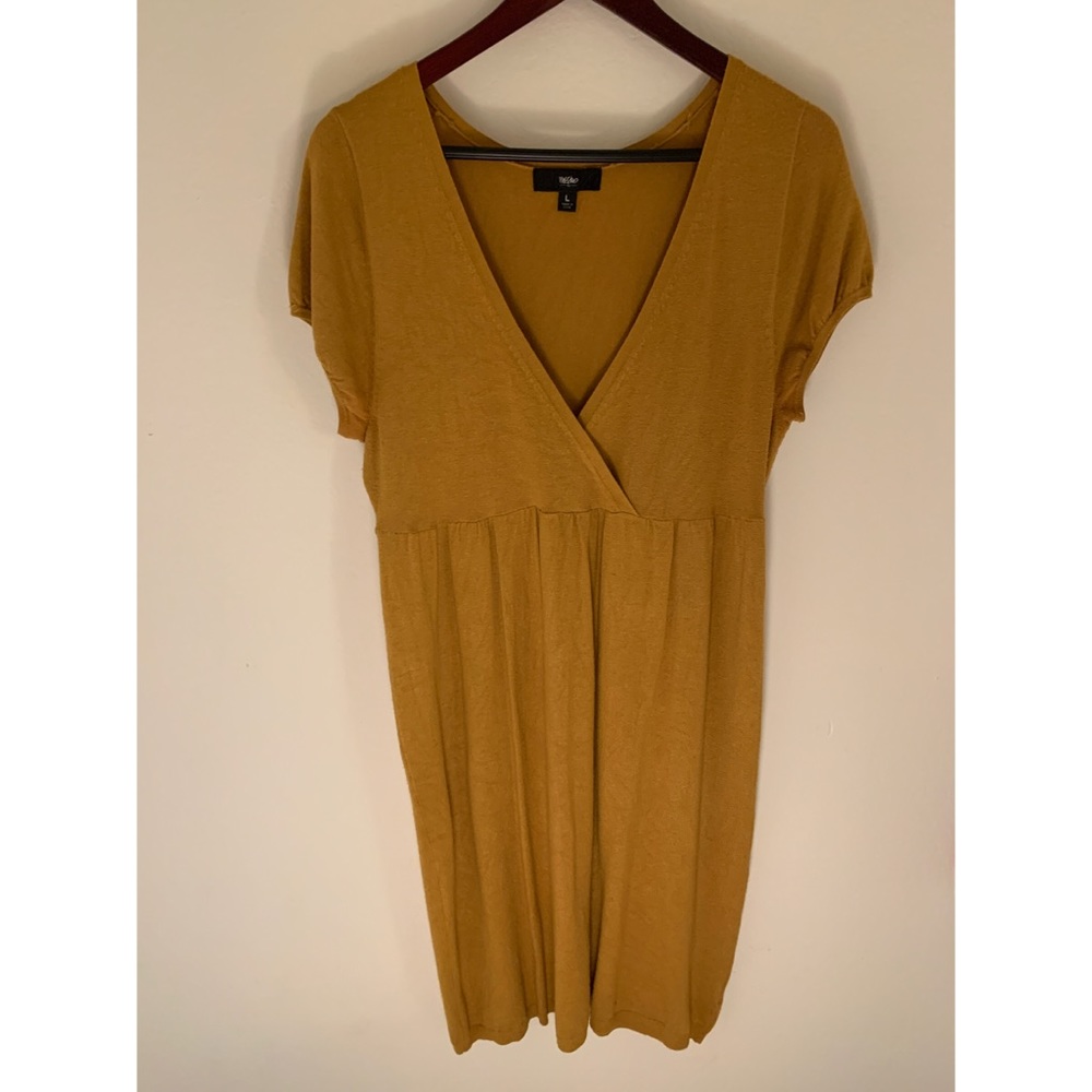 Short sleeve sweater dress